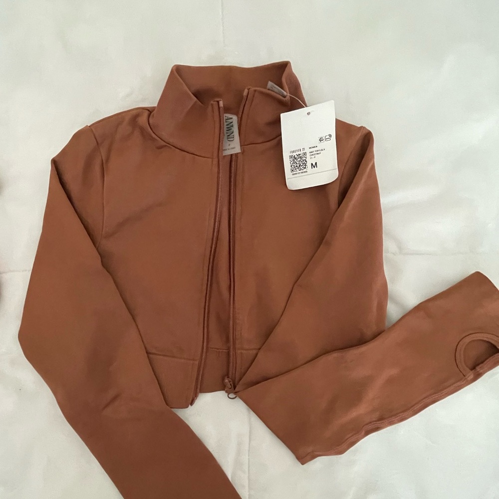 Active zip up in mauve